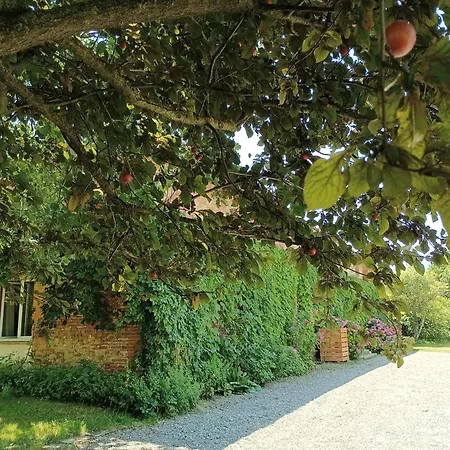 L'eden Des Pyrenees Semesterbostad *